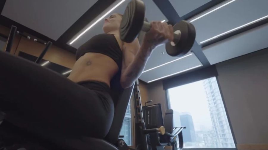 El exigente entrenamiento de Tini Stoessel