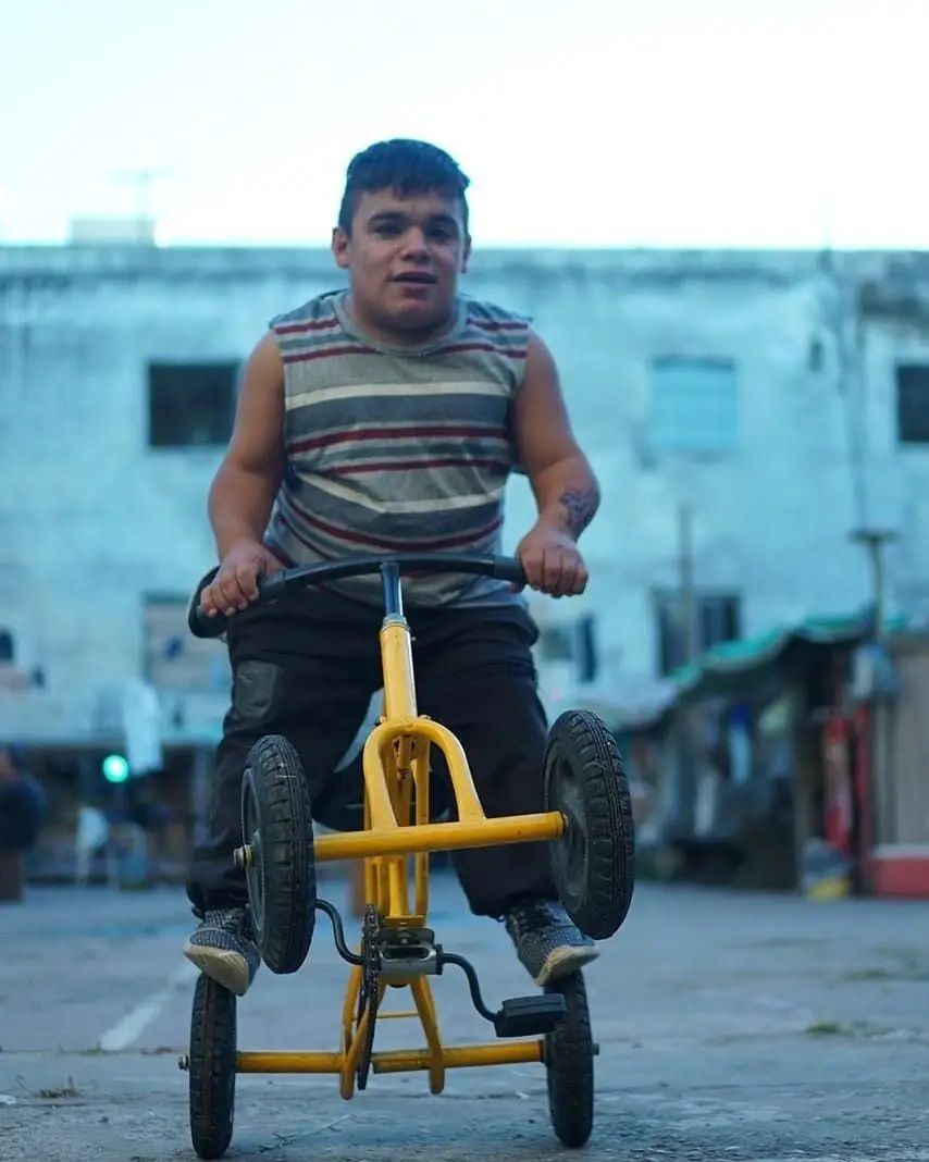 Brian Buley en el Marginal