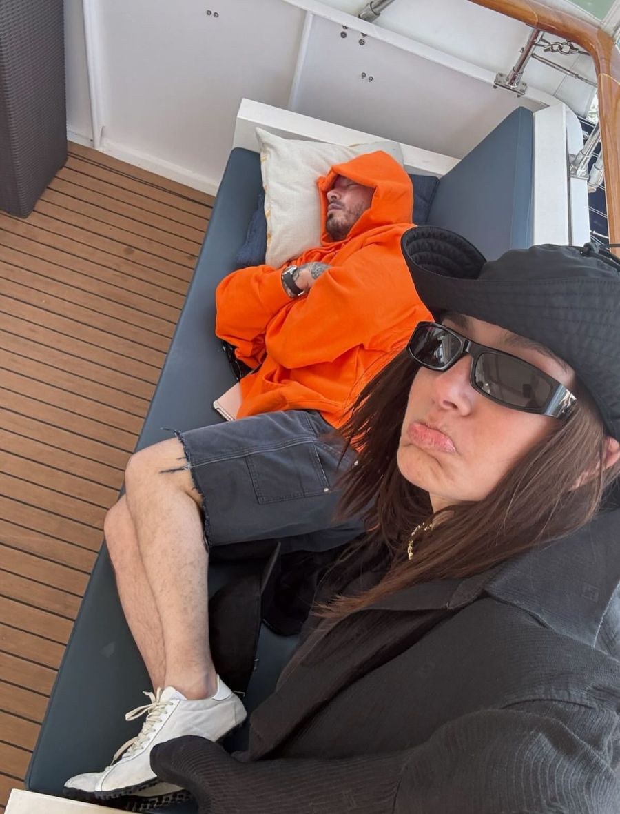 Valentina Ferrer y J Balvin