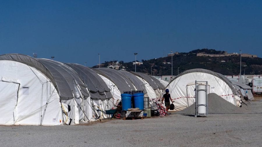 Campamento de migrantes en Ceuta