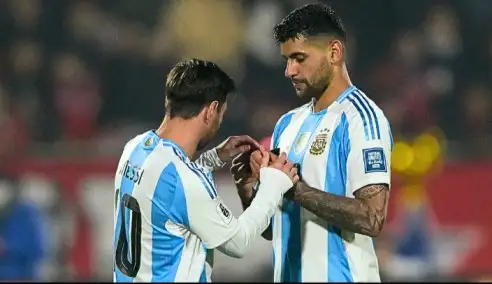Messi y Cuti Romero