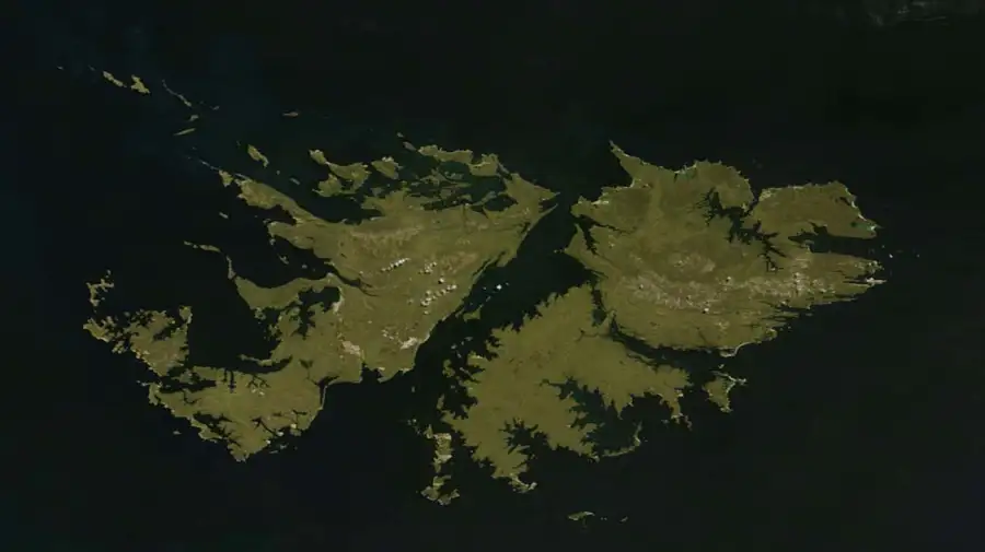 Conflicto. El Gobierno contrató a Starlink sin licitación luego de que se instale en las islas Malvinas.