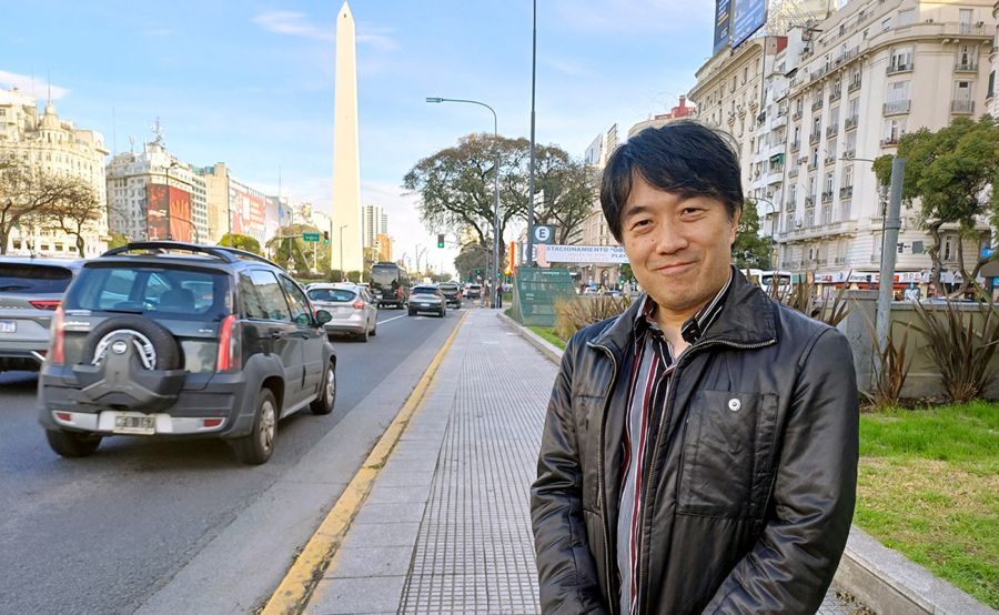 Ryota Komatsu, japonés y maestro del bandoneón, enamorado del tango.