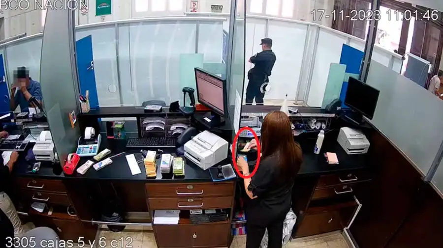 Condenaron a dos cajeros del banco Nación por robar dinero