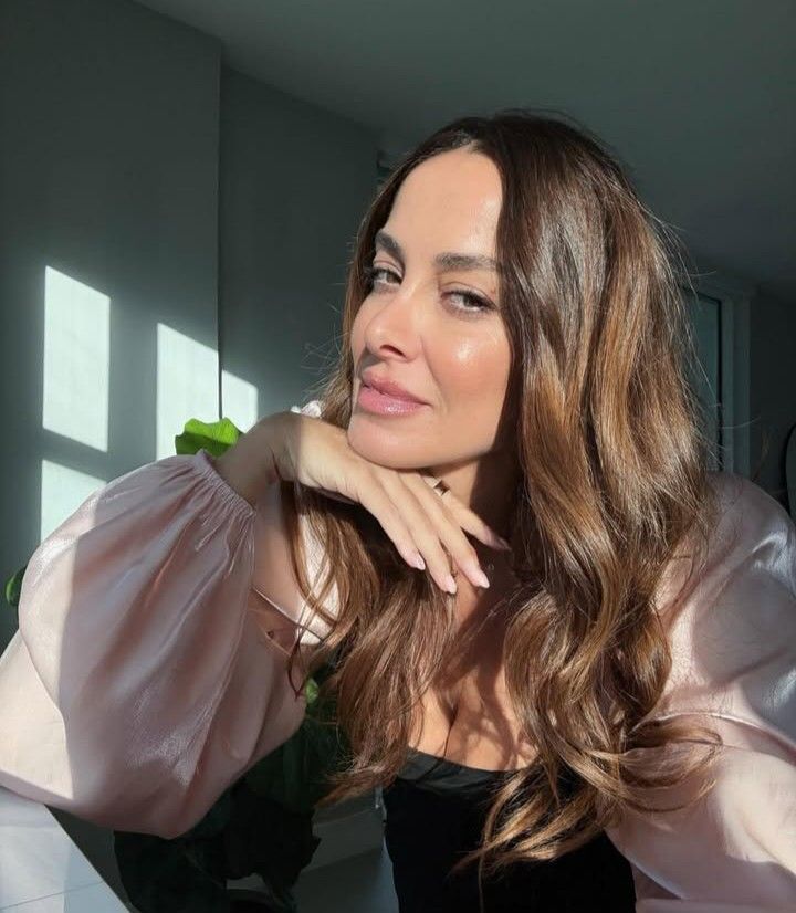 Débora Bello