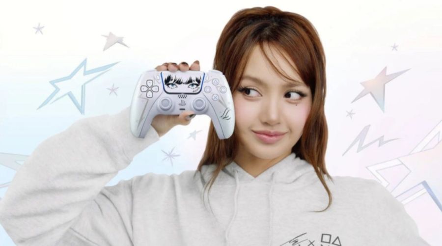 Lisa x PlayStation