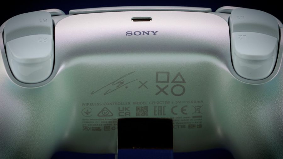 Lisa x PlayStation