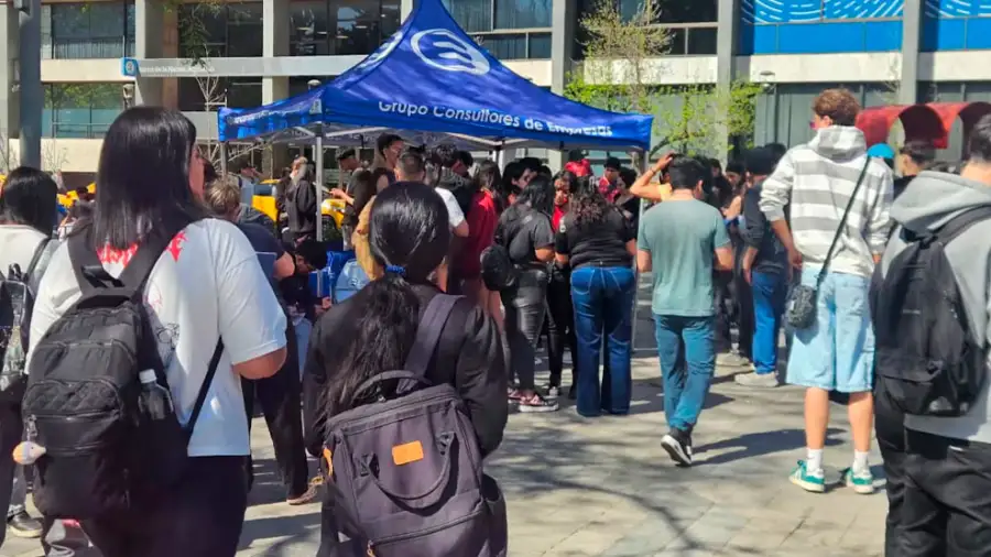 Colas de empleo en el Centro