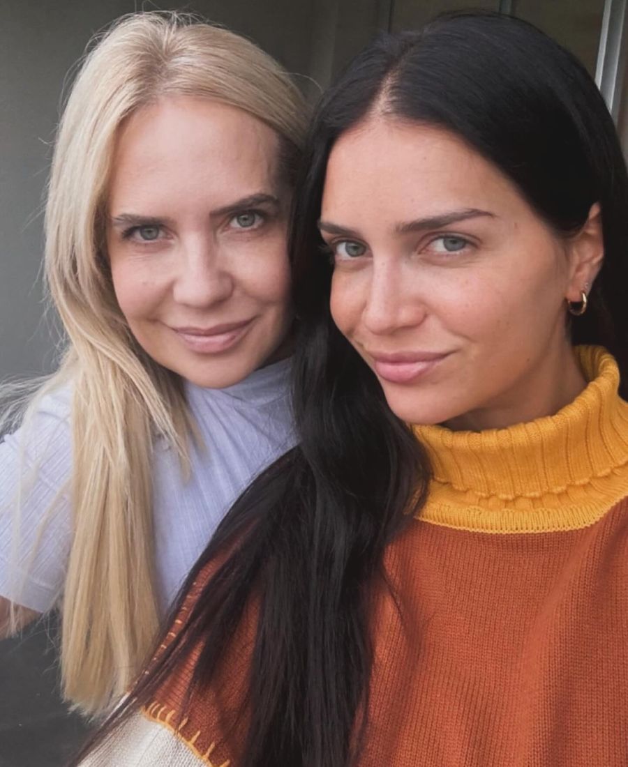 Nora Colosimo, la mamá de Wanda y Zaira Nara: “Yo las metí en esto, mientras su papá estaba en su mundo” 