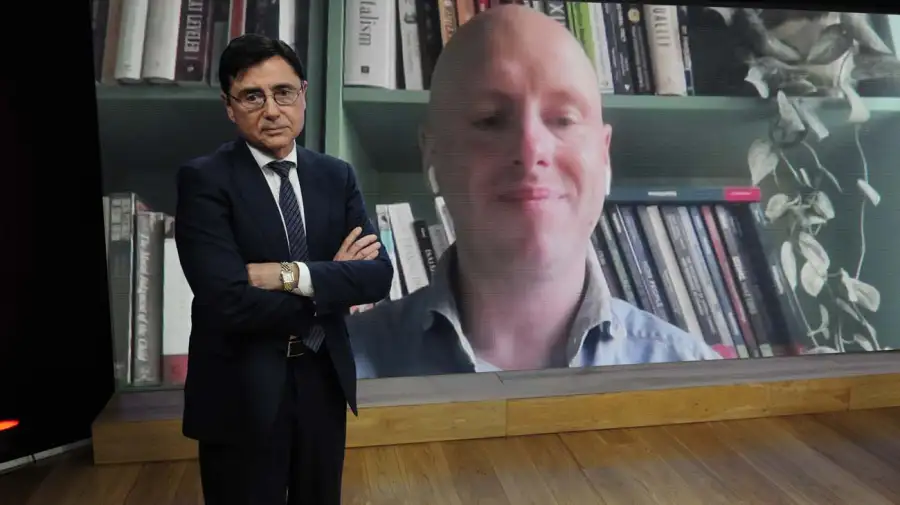 El doctor Séamus A. Power, con Jorge Fontevecchia en Periodismo Puro.