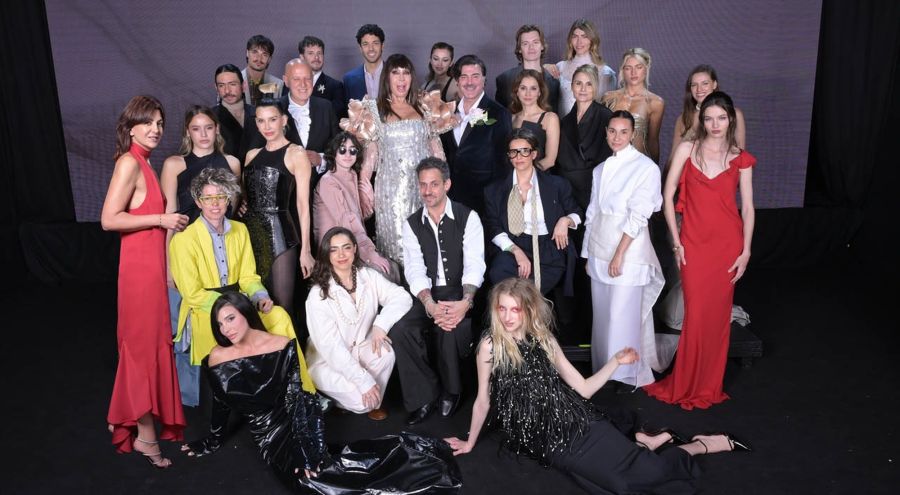 Caras Moda
