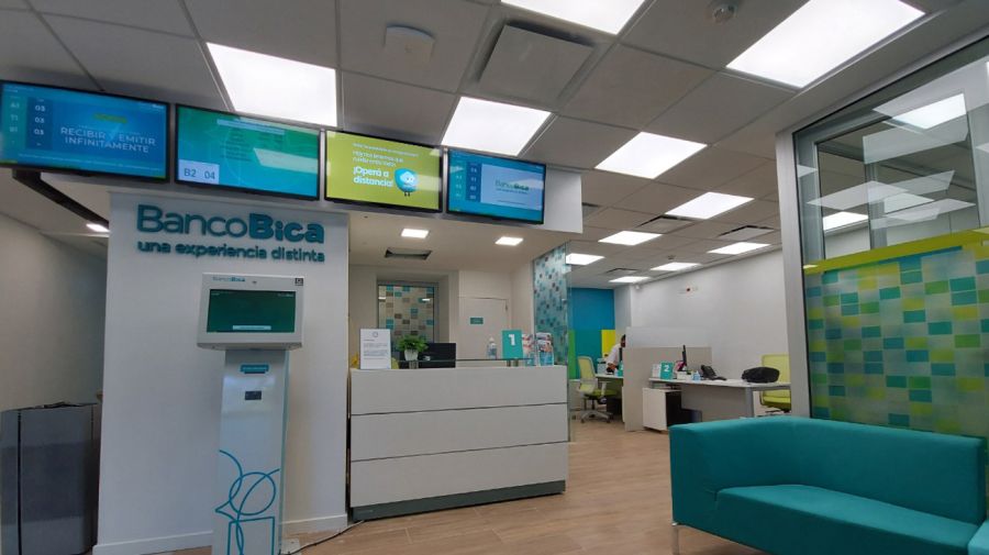 Banco Bica, Mariano Angulo