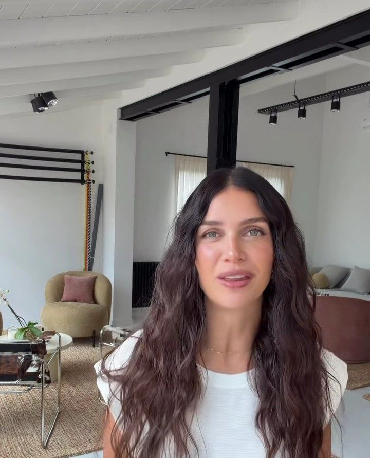 Zaira Nara