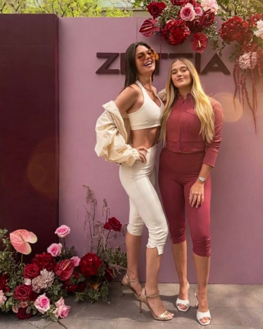 Las influencers que acompañaron a Sofía Calzetti en su nueva colección