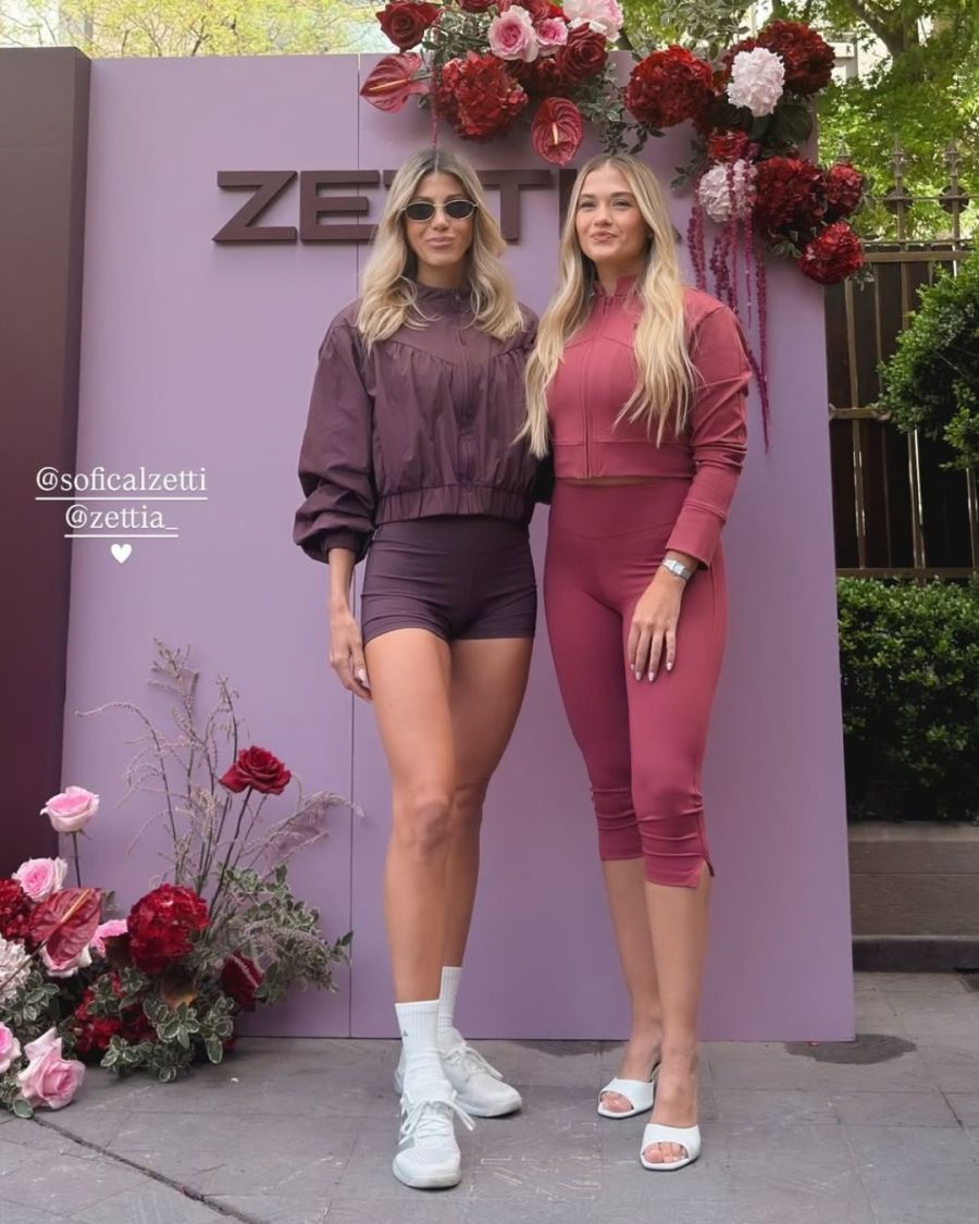 Las influencers que acompañaron a Sofía Calzetti en su nueva colección
