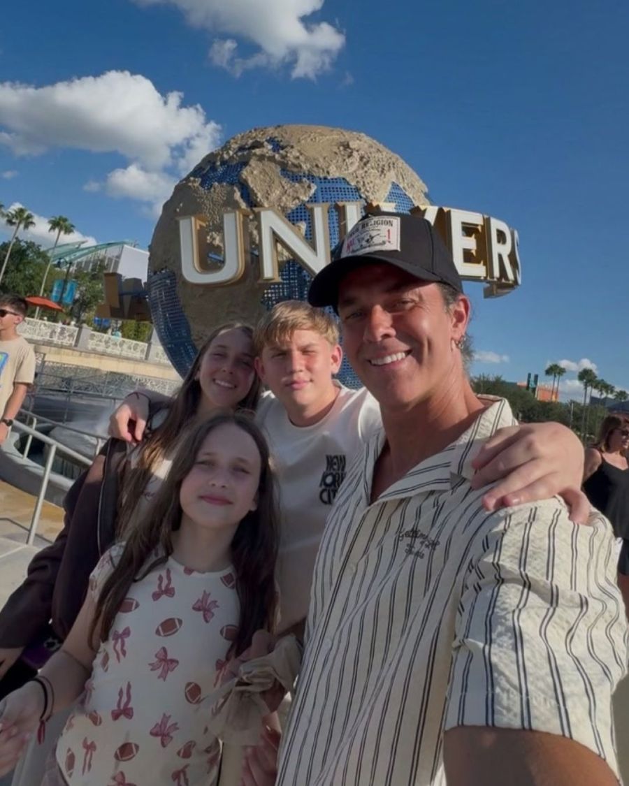Las vacaciones de Mariano Martínez y sus hijos en Disney