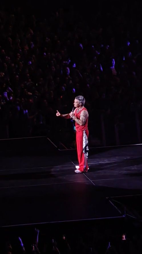 Robbie Williams y Amalia Granata