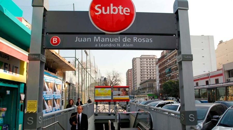 Estación Juan Manuel de Rosas Línea B