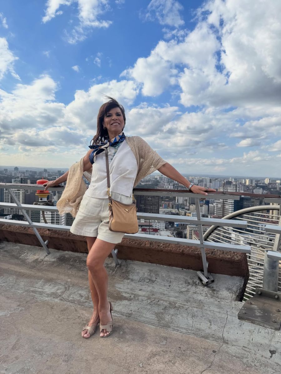 Anamá Ferreira en África