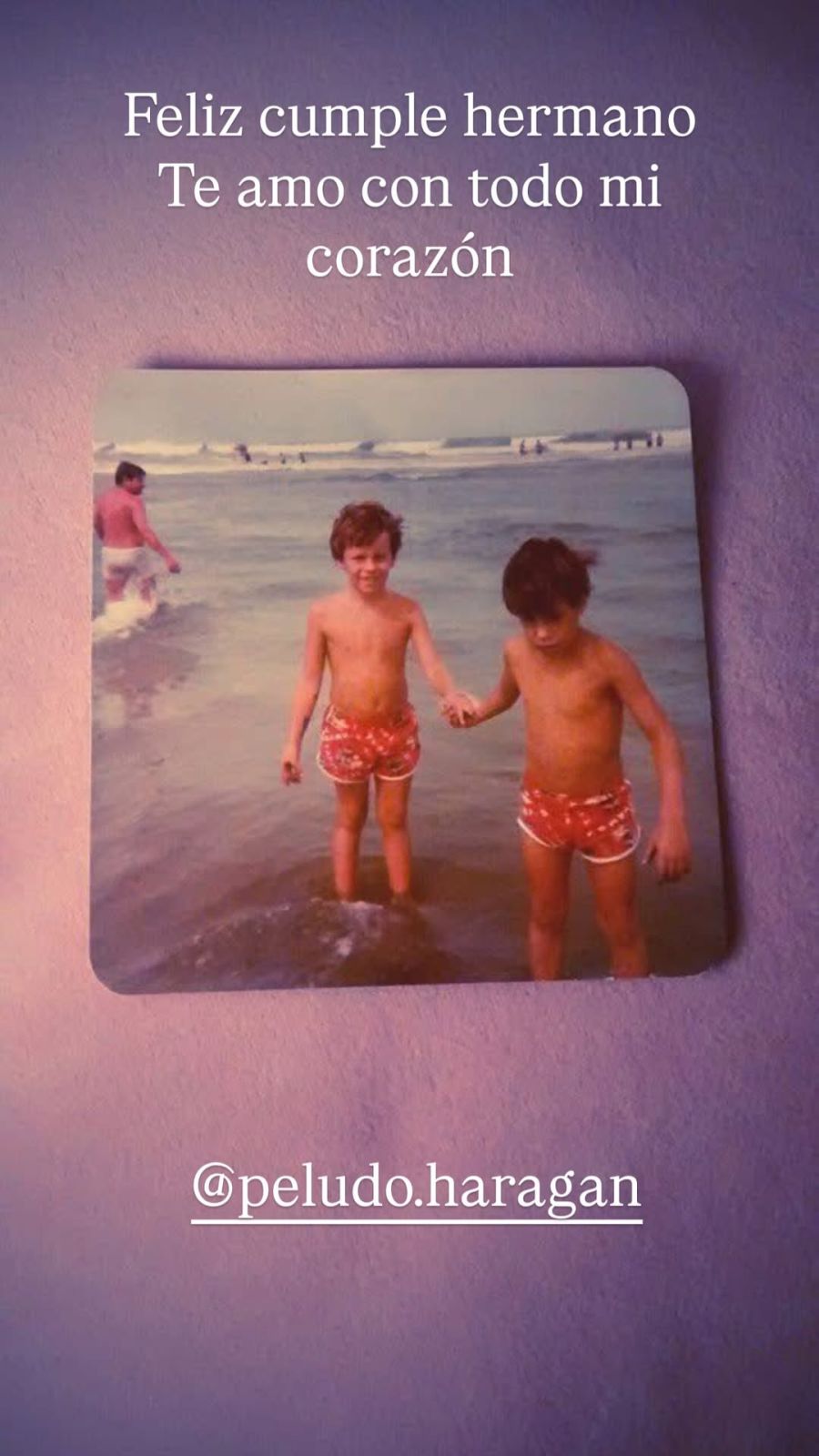 Esteban Lamothe compartió un emotivo álbum de fotos junto a su hermano Ignacio