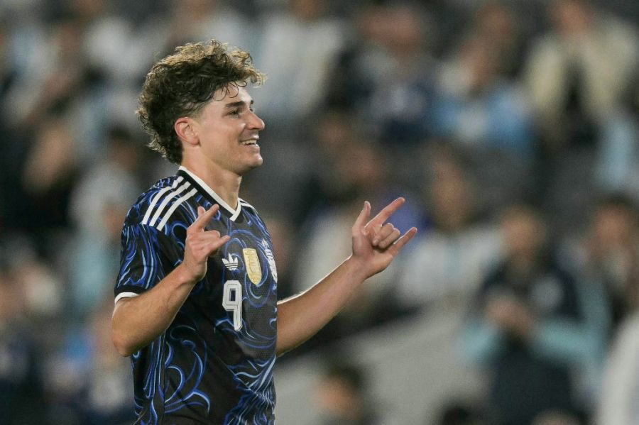 Julián Álvarez con la Selección Argentina