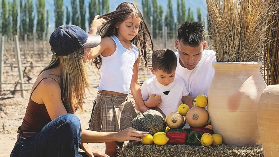 Lautaro Martínez y su familia en Mendoza