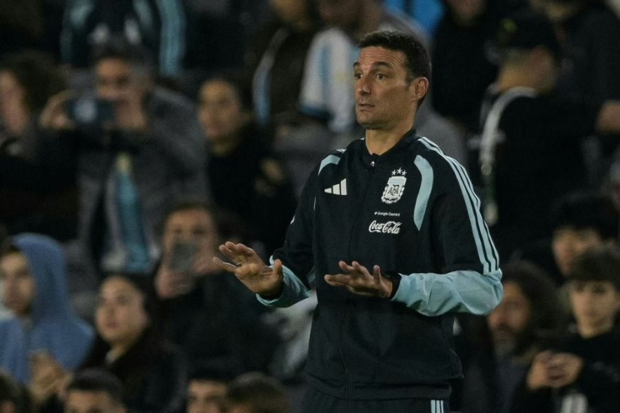Lionel Scaloni con la Selección Argentina