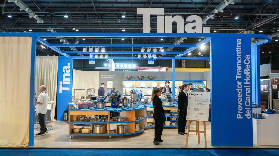 TINA reúne distintas categorías de equipamiento gastronómico profesional de Tramontina, pensadas para acompañar las necesidades del canal HORECA. 