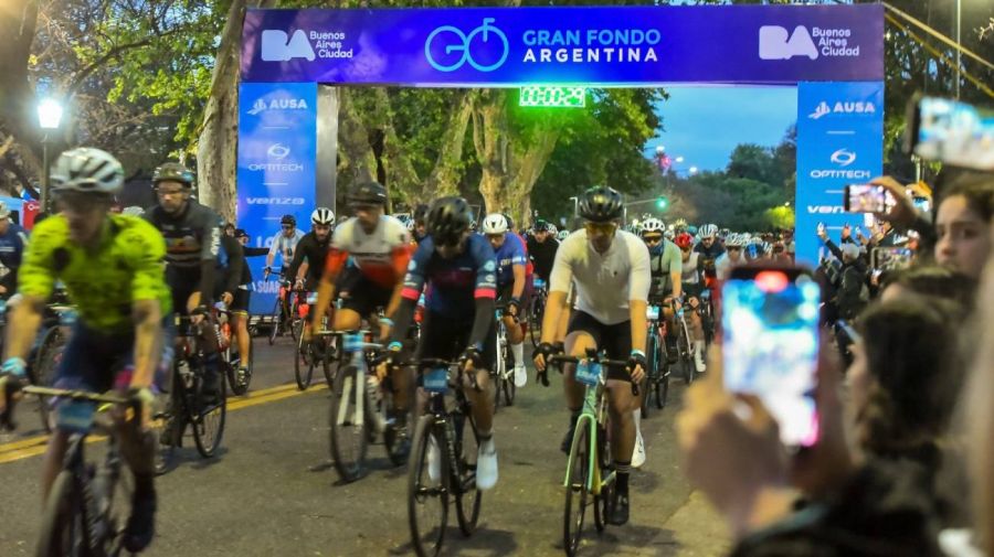Ciclistas correrán por avenidas y autopistas de la Ciudad