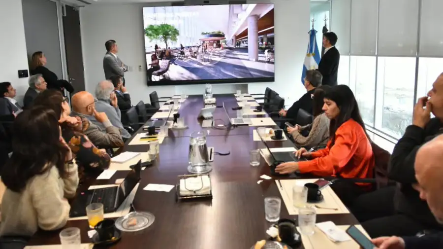 Conferencia de prensa de las autoridades de Aeropuertos Argentina