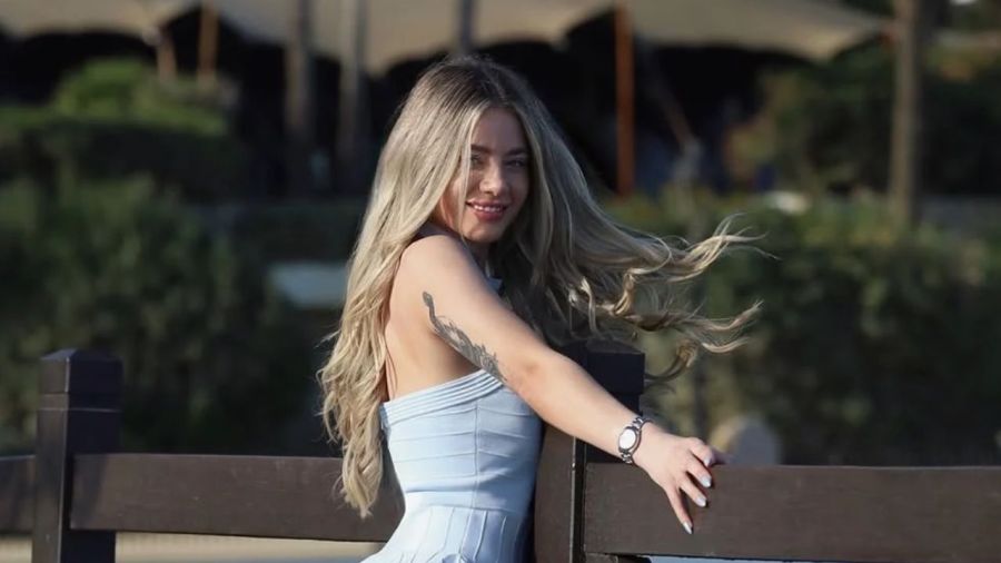 Facundo Moyano y Candela Arizaga en España