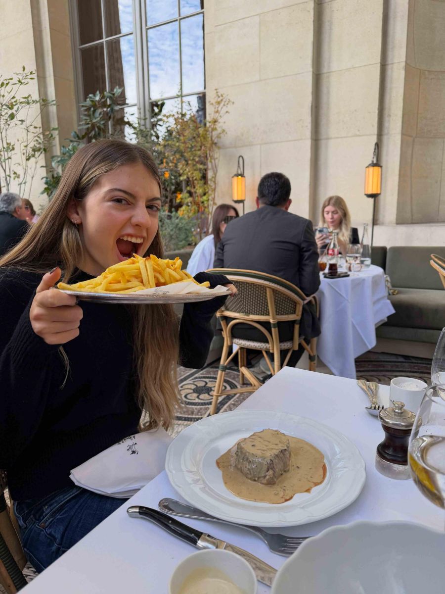 Así fue el cumpleaños de 15 de Antonia Macri, que organizó Juliana Awada en Paris: las mejores fotos