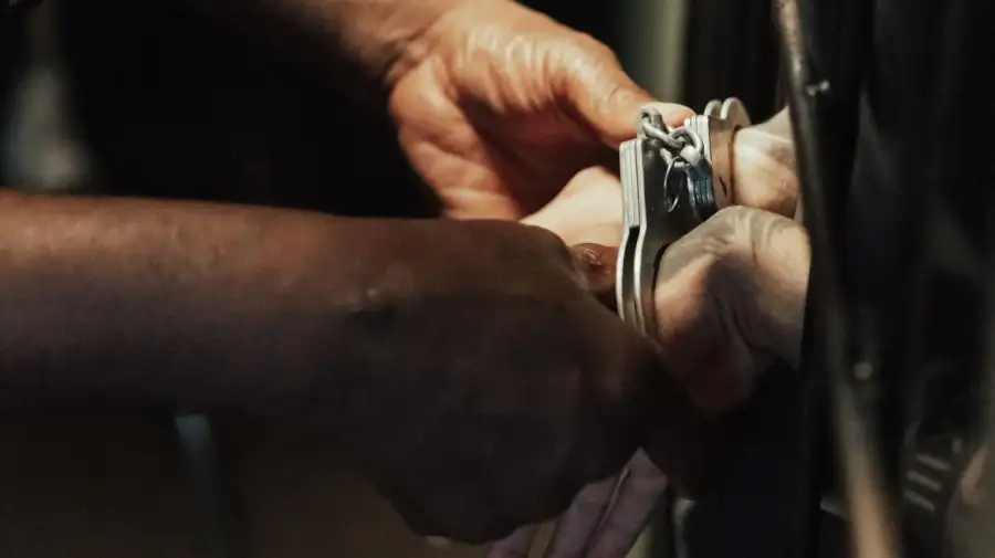 Jóvenes detenidos