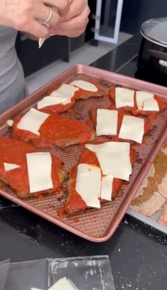 Las milanesas de Celia Cuccittini, la mamá de Lionel Messi