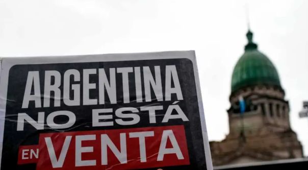 La Corte Suprema falló en favor de la ley de tierras y benefició al Gobierno.