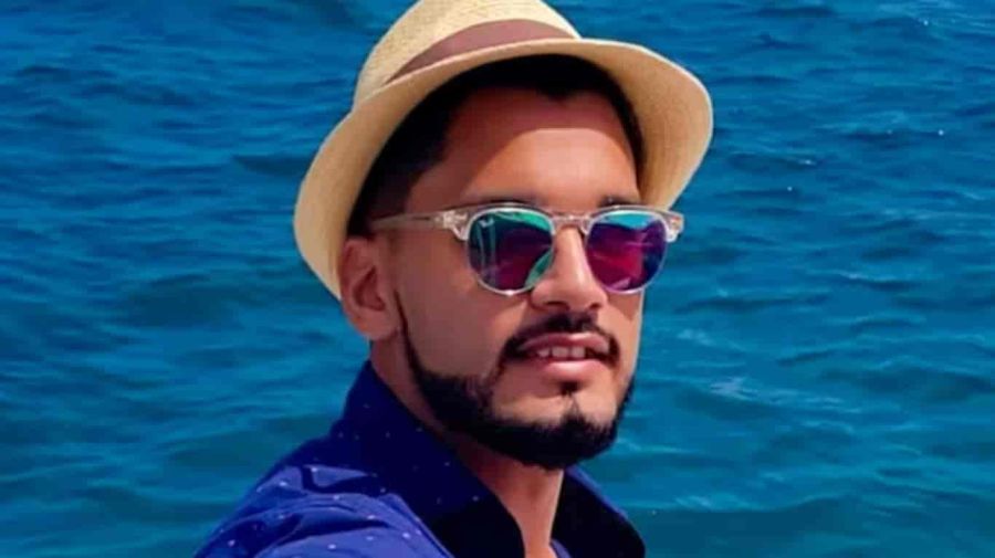 Robert Farías García, un argentino de 30 años que residía en Punta Cana, República Dominicana, murió tras impactar contra un camión mientras circulaba en moto. 