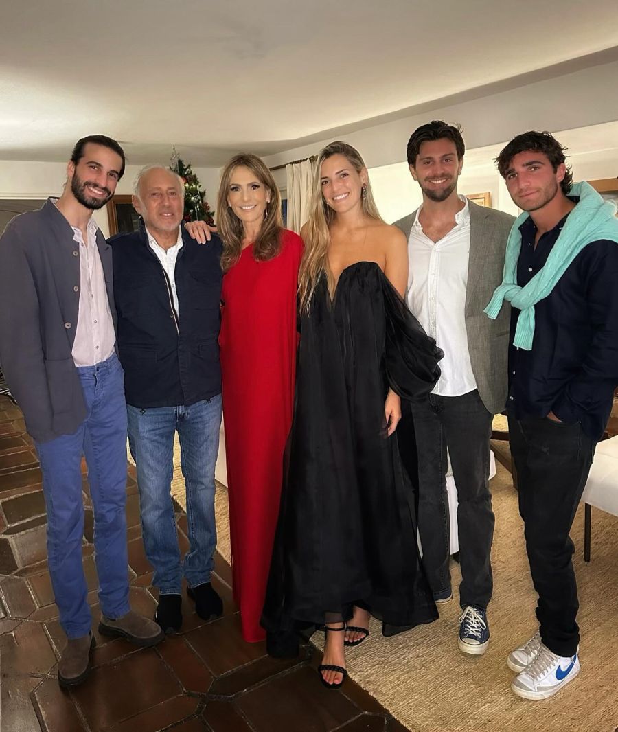 Gustavo Yankelevich, Rosella Della Giovampaola, Fran Yankelevich, Valen Yankelevich, Azul Yankelevich