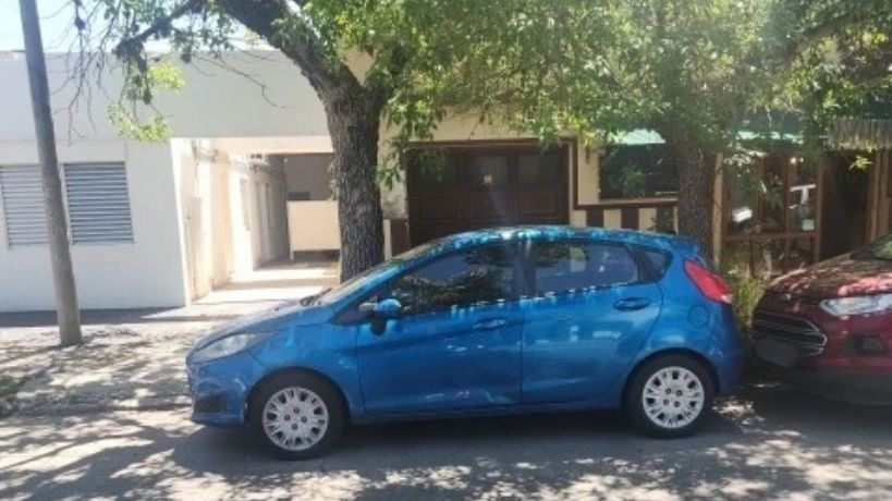 Autos mal estacionados en Córdoba