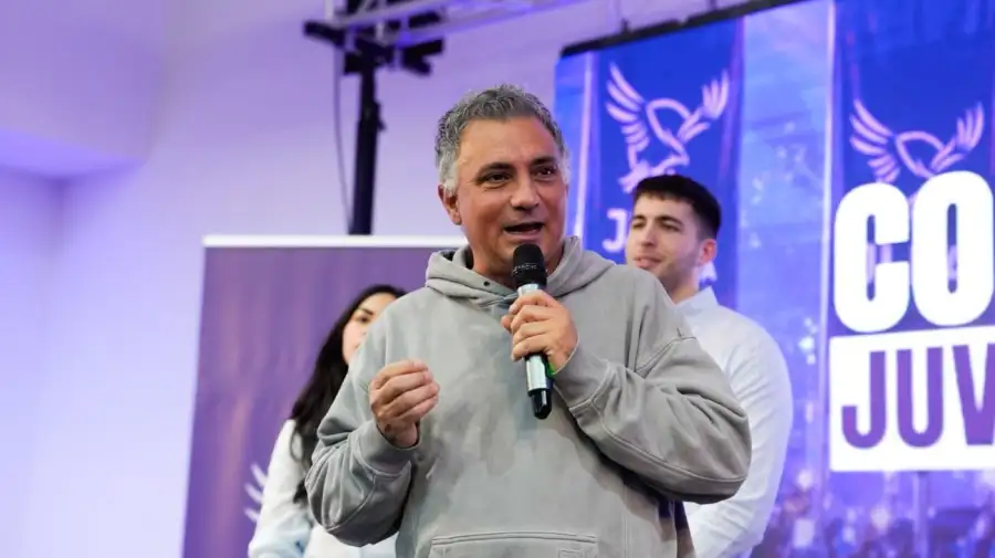 El diputado nacional Sebastián Pareja confirmó la candidatura de Diego Santilli para la gobernación bonaerense en 2027 siguiendo la directiva trazada por el presidente Javier Milei