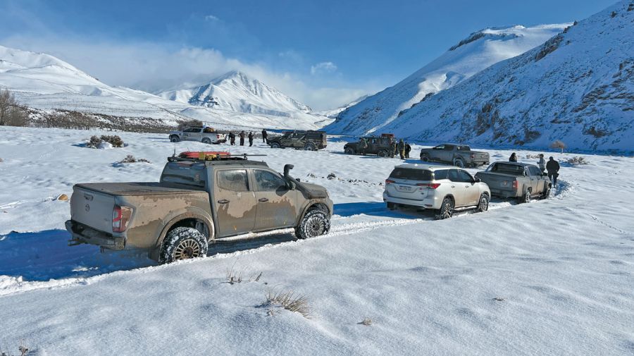 travesia-off-road-nieve-malargue-mainumby-4x4