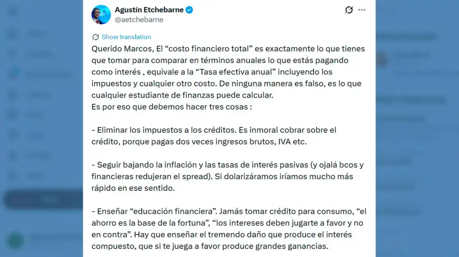 x Agustín Etchebarne