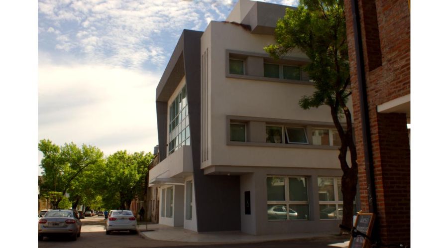 AIC Estudio: Arquitectura consciente, diseño humano y compromiso bioclimático