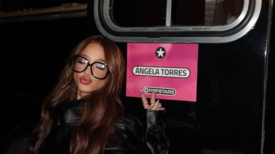 Ángela Torres y Nicki Nicole 