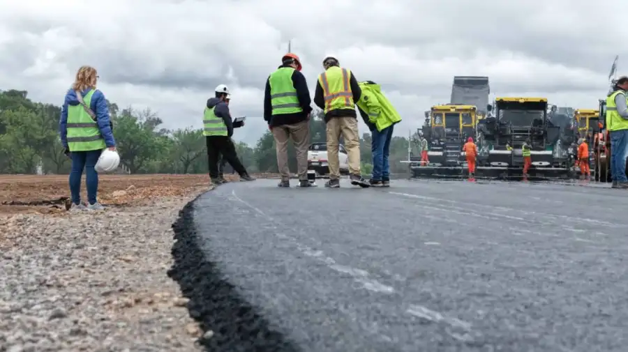 La Ciudad termina de probar el asfalto de la pista del nuevo Autódromo
