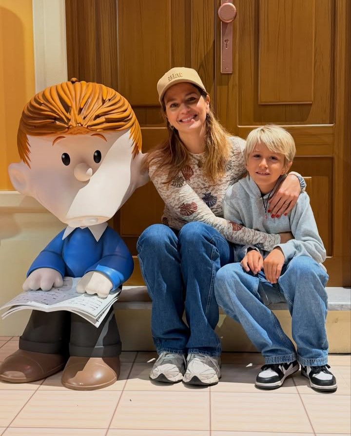 Marcela Kloosterboer y su hijo Otto