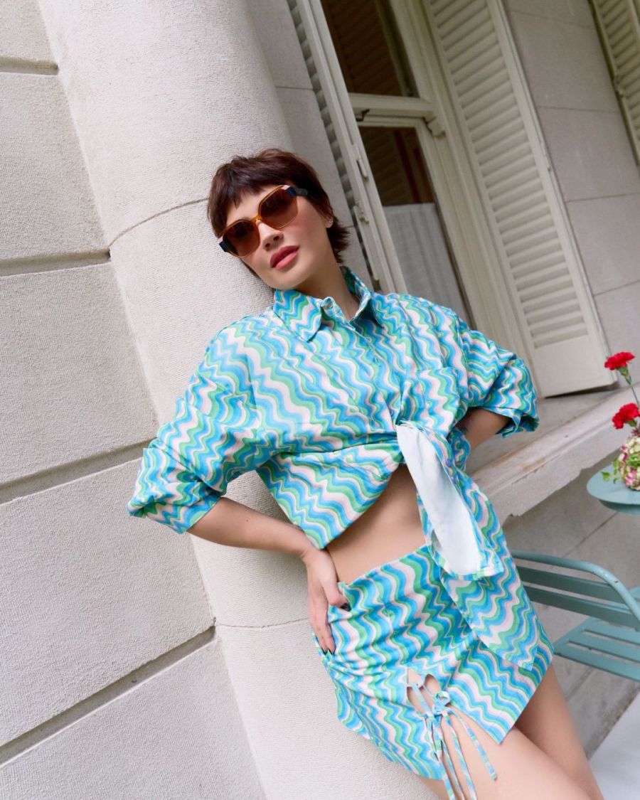 El look estampado en color turquesa de Celeste Cid