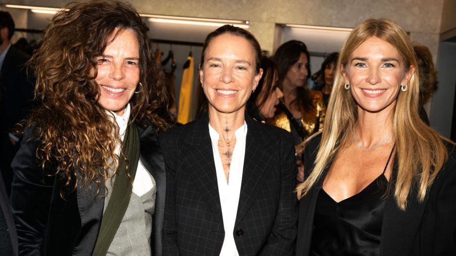 Evangelina Bomparola, Lola Teuly y Javier Iturrioz