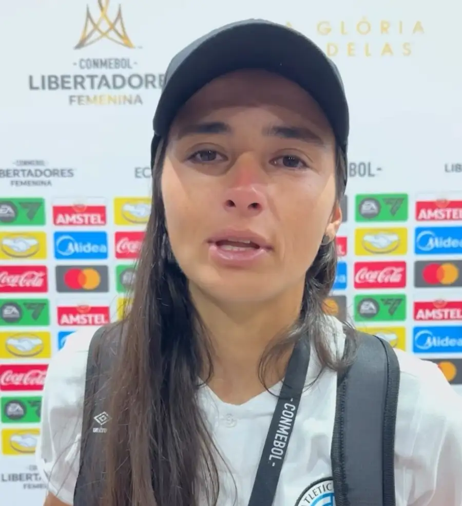 Pomu Sánchez emocionada