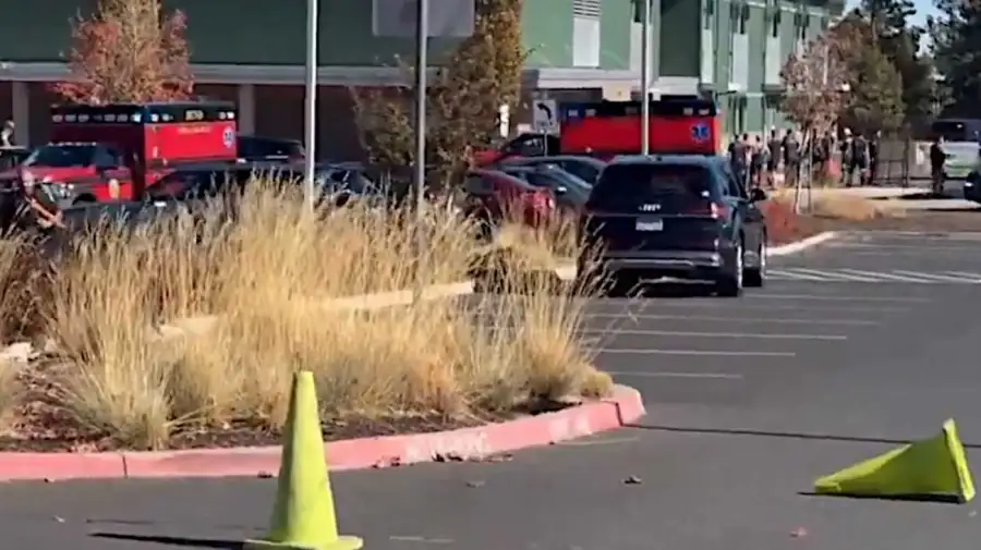Tiroteo masivo en la Escuela Primaria Silver Rail en Bend, Oregón 15102026
