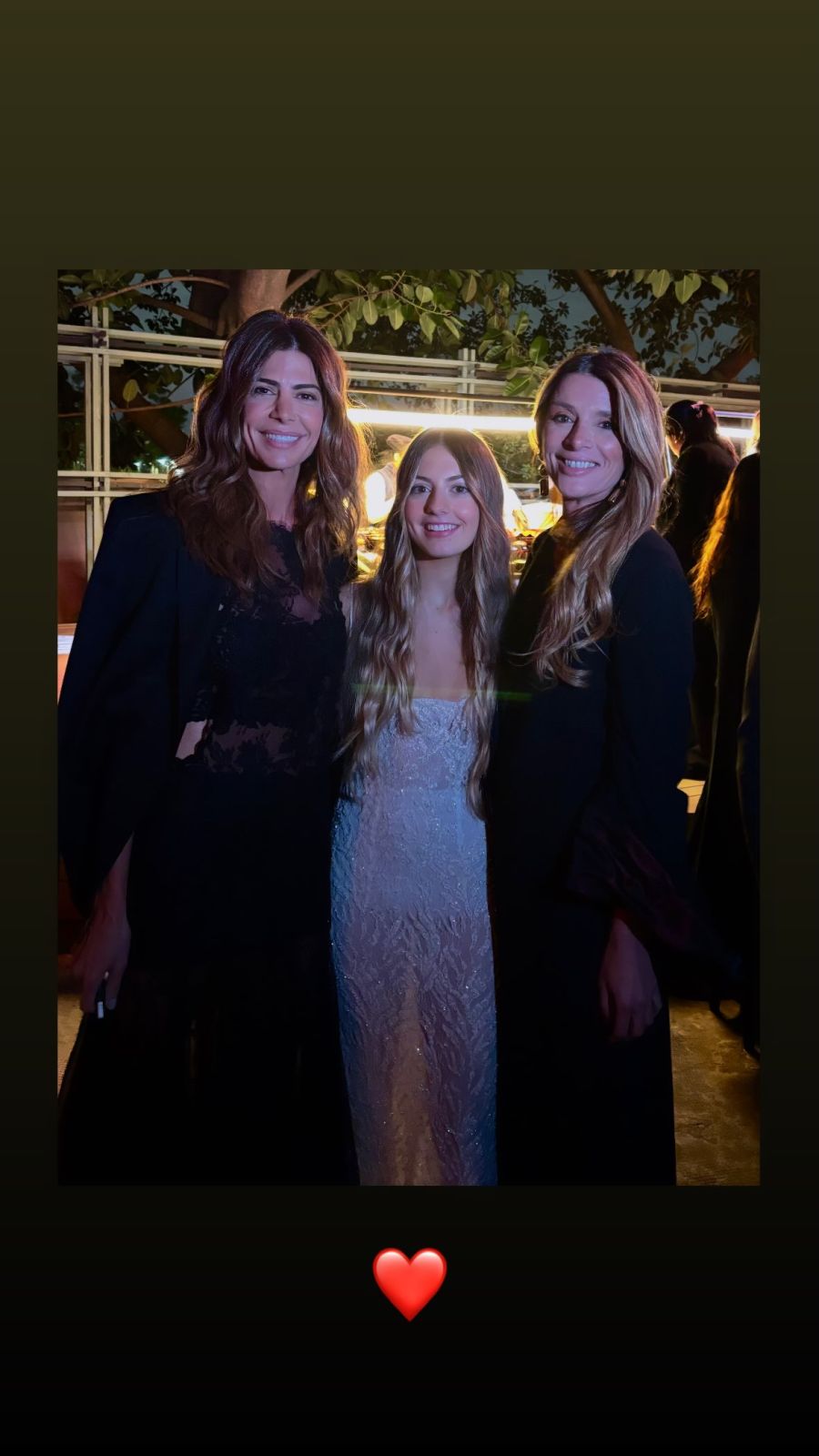 Antonia Macri junto a Juliana Awada y Andrea Martínez